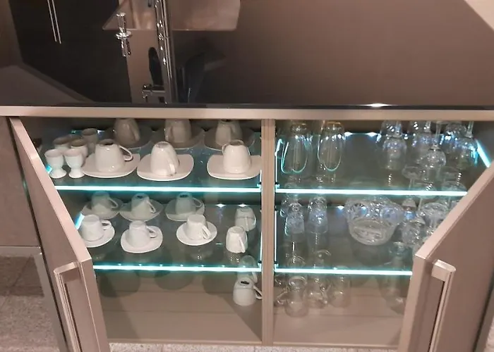 Alina 巴特贝勒堡